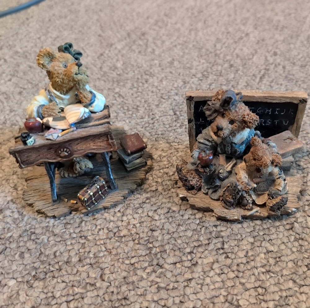 Charming Bear Figurines Set